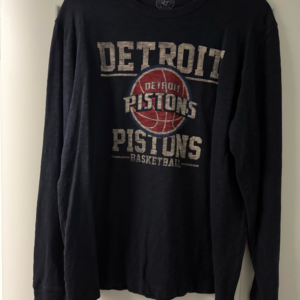 Detroit Pistons Long Sleeve Shirt